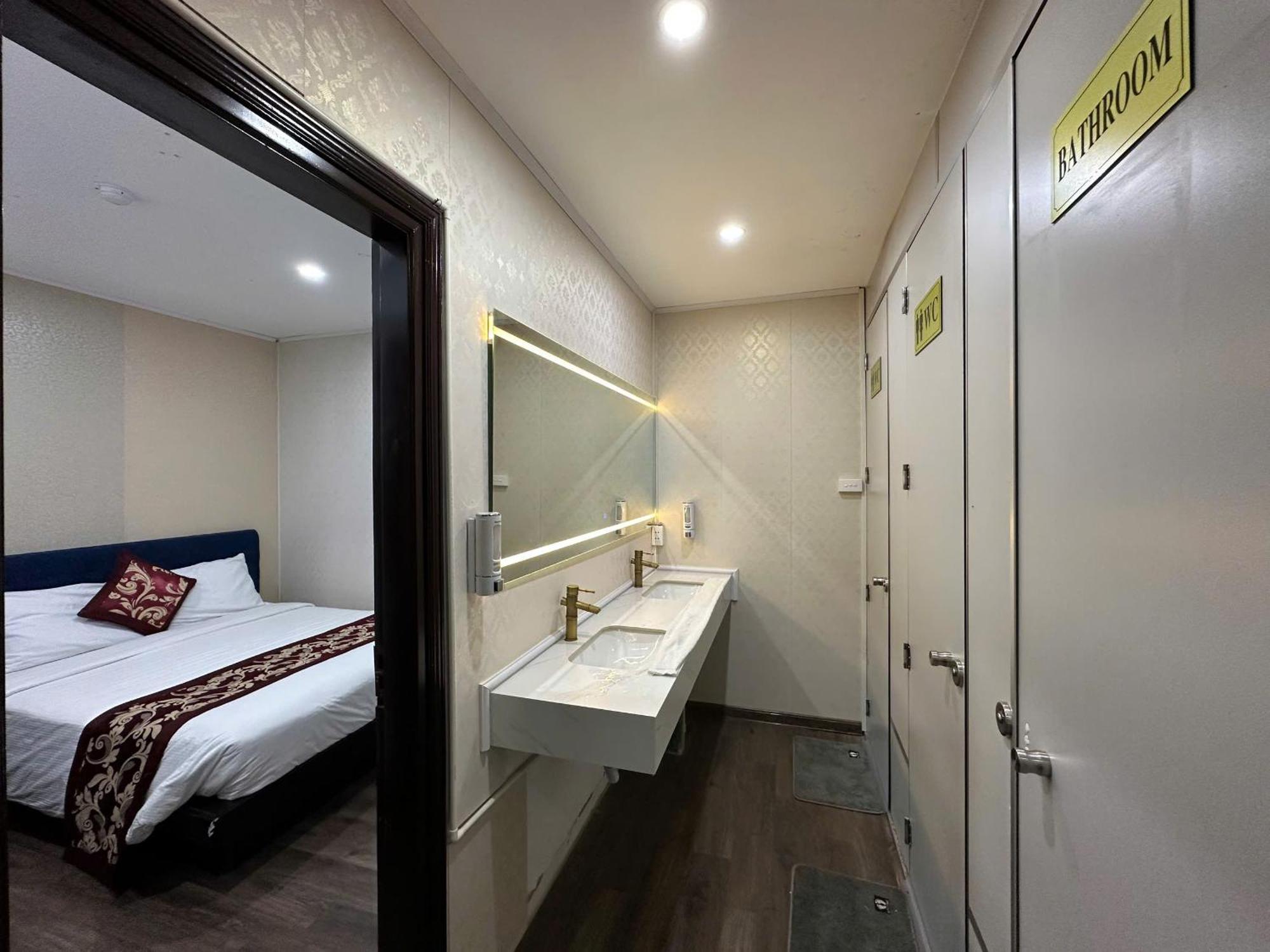 Hanoi Traveller House Экстерьер фото